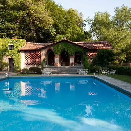Villa La Vescogna, Historic House With Pool *