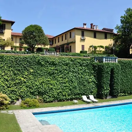 La Vescogna, Historic House With Pool Calco (Lombardy)
