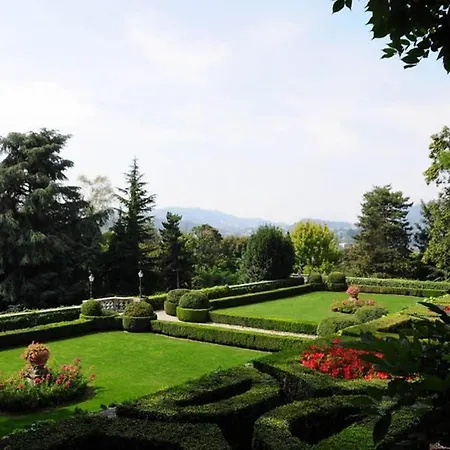 La Vescogna, Historic House With Pool Calco (Lombardy)