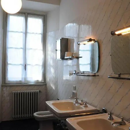 Villa La Vescogna, Historic House With Pool Calco (Lombardy)