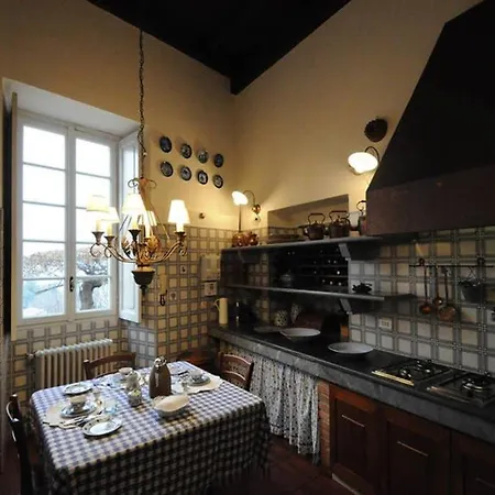 La Vescogna, Historic House With Pool *